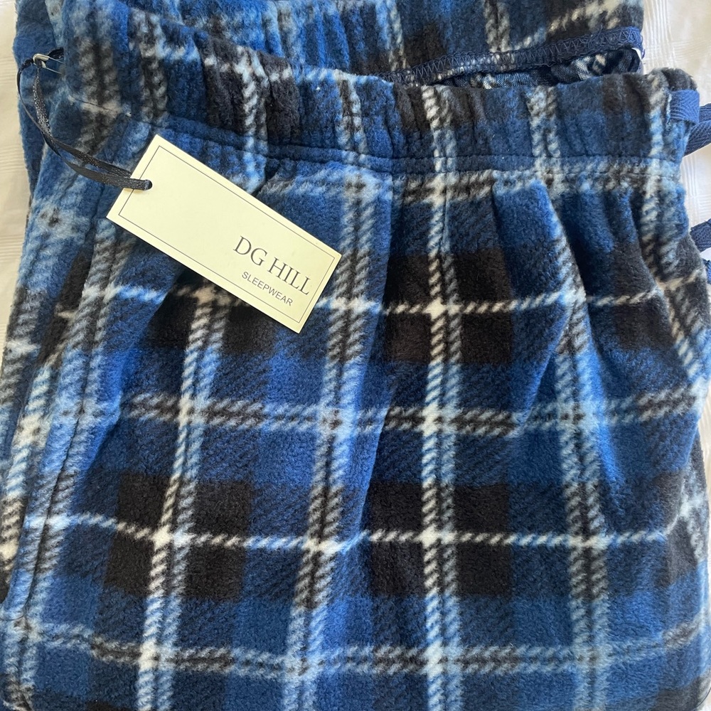 Super soft men’s pajama pants size XL Never worn!